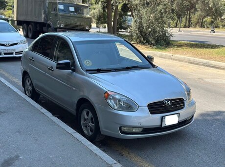 Hyundai Accent 2009