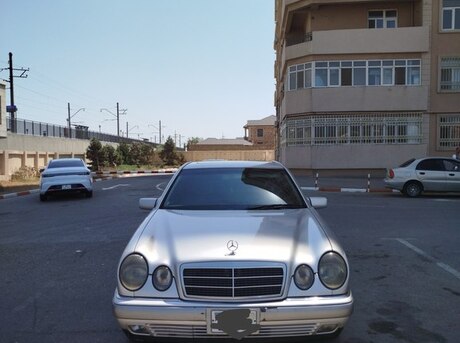 Mercedes E 240 1998