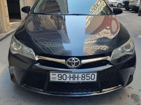 Toyota Camry 2015