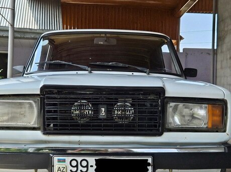 LADA (VAZ) 2107 2005