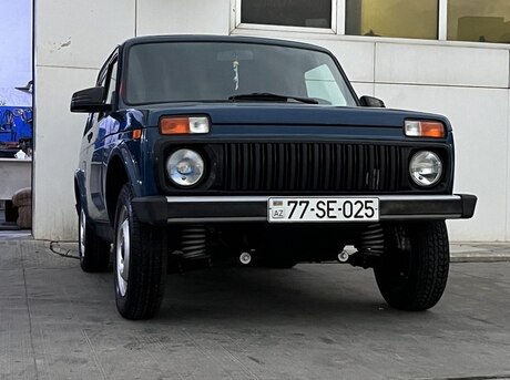LADA (VAZ) Niva 2013