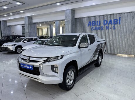 Mitsubishi L200 2020