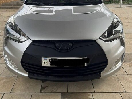 Hyundai Veloster 2012