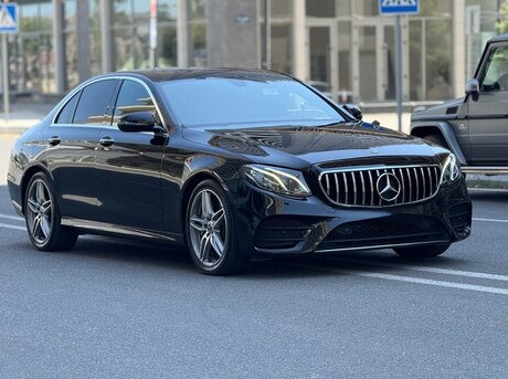 Mercedes E 300