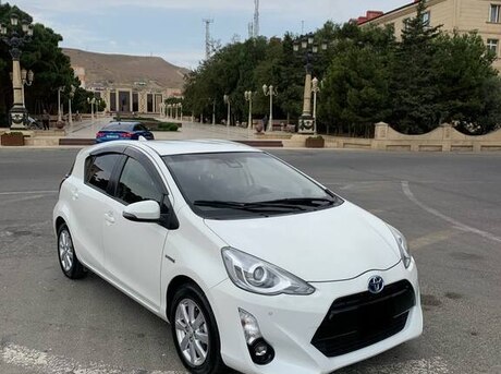 Toyota Aqua 2016