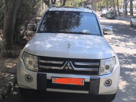 Mitsubishi Pajero 2007