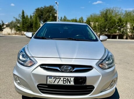 Hyundai Accent 2013