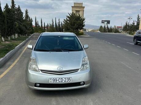 Toyota Prius 2005