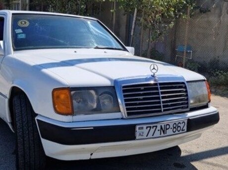 Mercedes E 220 1989