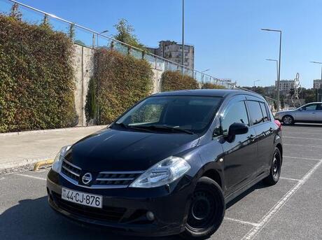 Nissan Tiida 2011