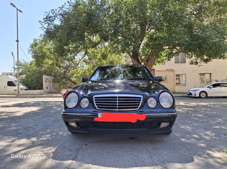 Mercedes E 270 2001