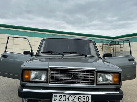 LADA (VAZ) 2107 2011