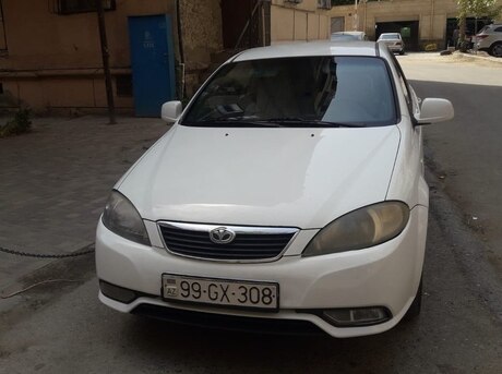 Daewoo Gentra 2013