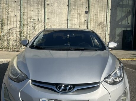 Hyundai Elantra 2015