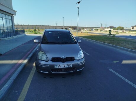 Toyota Vitz 2004