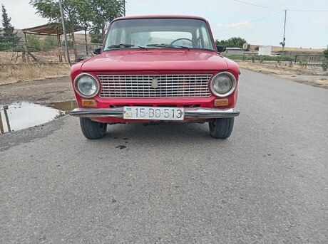 LADA (VAZ) 21011 1986
