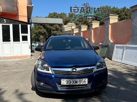 Opel Astra 2009