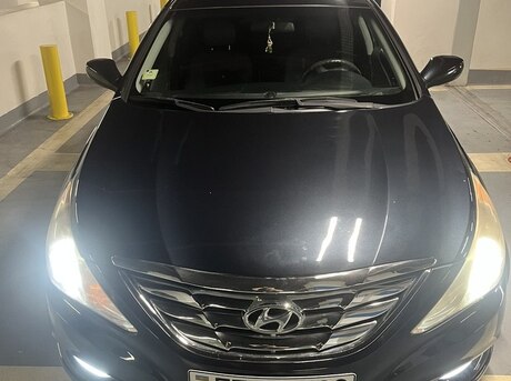 Hyundai Sonata 2010