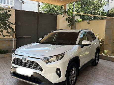 Toyota RAV4 2023