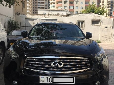 Infiniti FX35 2011