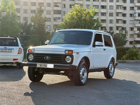 LADA (VAZ) Niva 2012