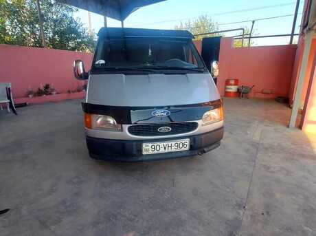 Ford Transit 1999
