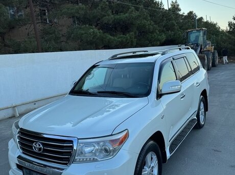 Toyota Land Cruiser 2010