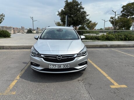 Opel Astra 2017