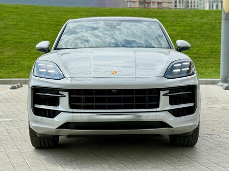 Porsche Cayenne Coupe 2023