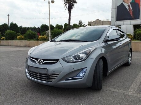 Hyundai Avante 2014
