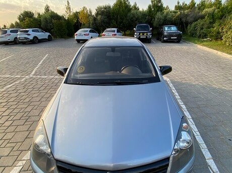 Opel Astra 2006