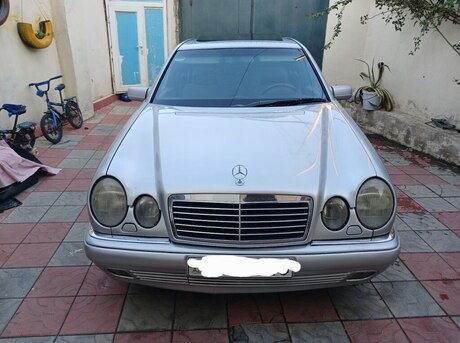 Mercedes E 240 1997