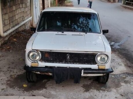 LADA (VAZ) 21011 1985