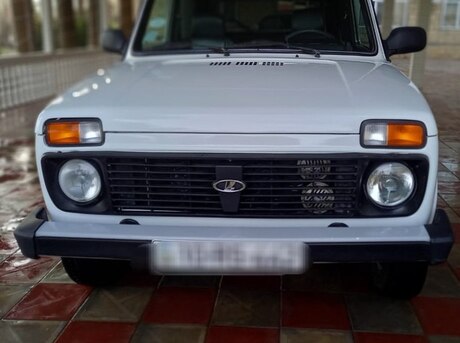 LADA (VAZ) Niva 2006
