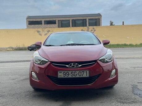 Hyundai Elantra 2011