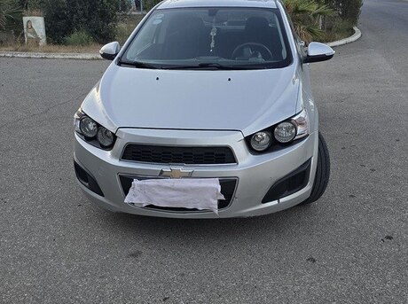 Chevrolet Aveo 2015
