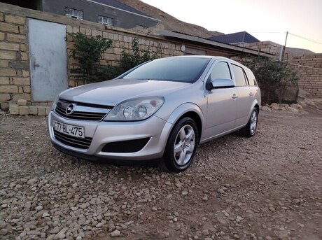 Opel Astra 2007