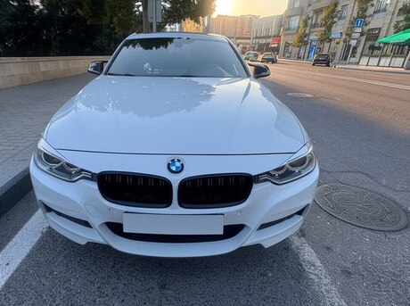 BMW 328 2012