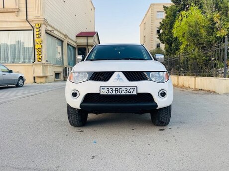 Mitsubishi L200 2008