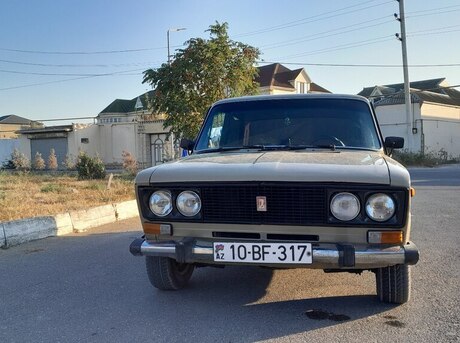 LADA (VAZ) 2106 1990