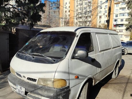 Kia Pregio 2004