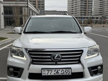 Lexus LX 570 2013