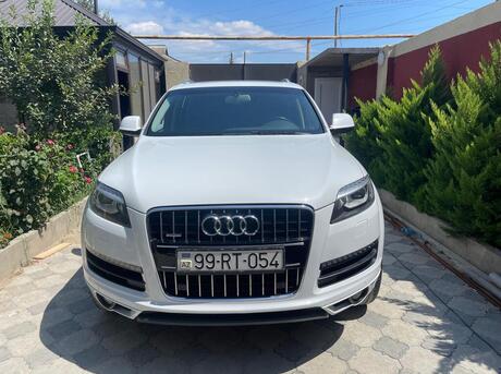 Audi Q7 2012