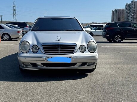 Mercedes E 240 2000