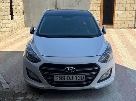 Hyundai i30 2012