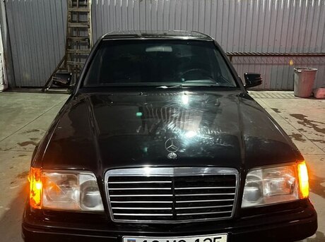 Mercedes E 220 1993