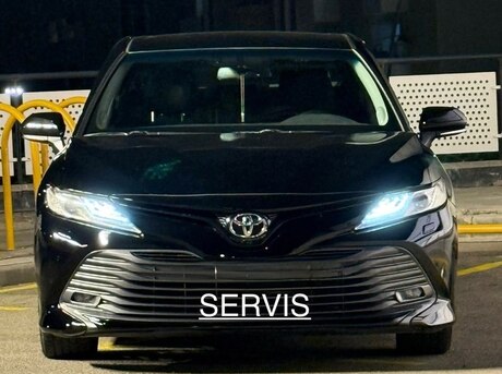 Toyota Camry 2018