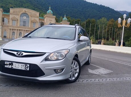 Hyundai i30 2011