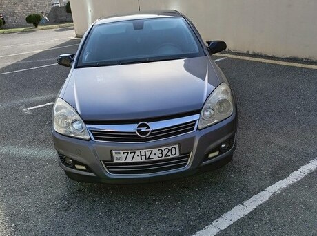 Opel Astra 2008