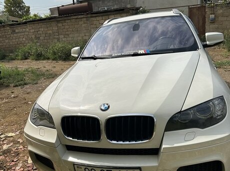 BMW X6 2011